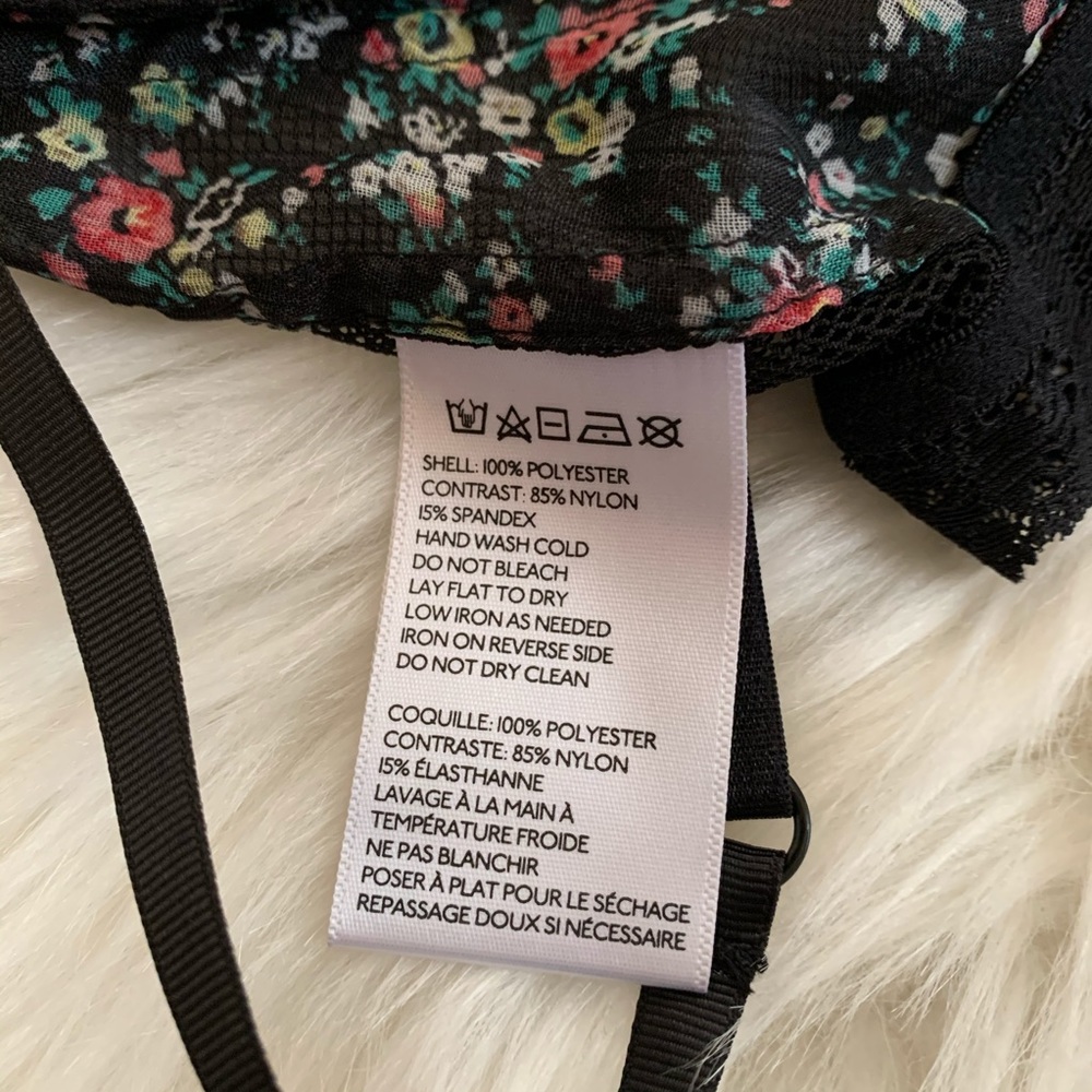 Kimchi Blue Black Floral Crop Bralette Size Small - Picture 8 of 10